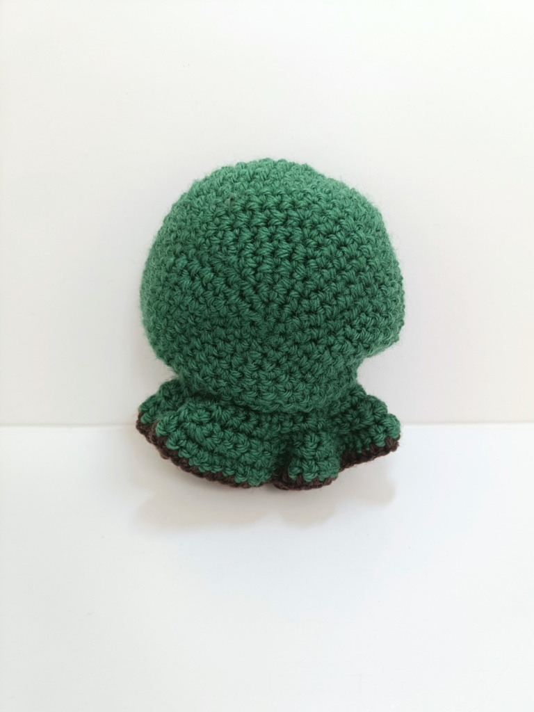 10cmぬい服 山を愛するぬいのフードケープ