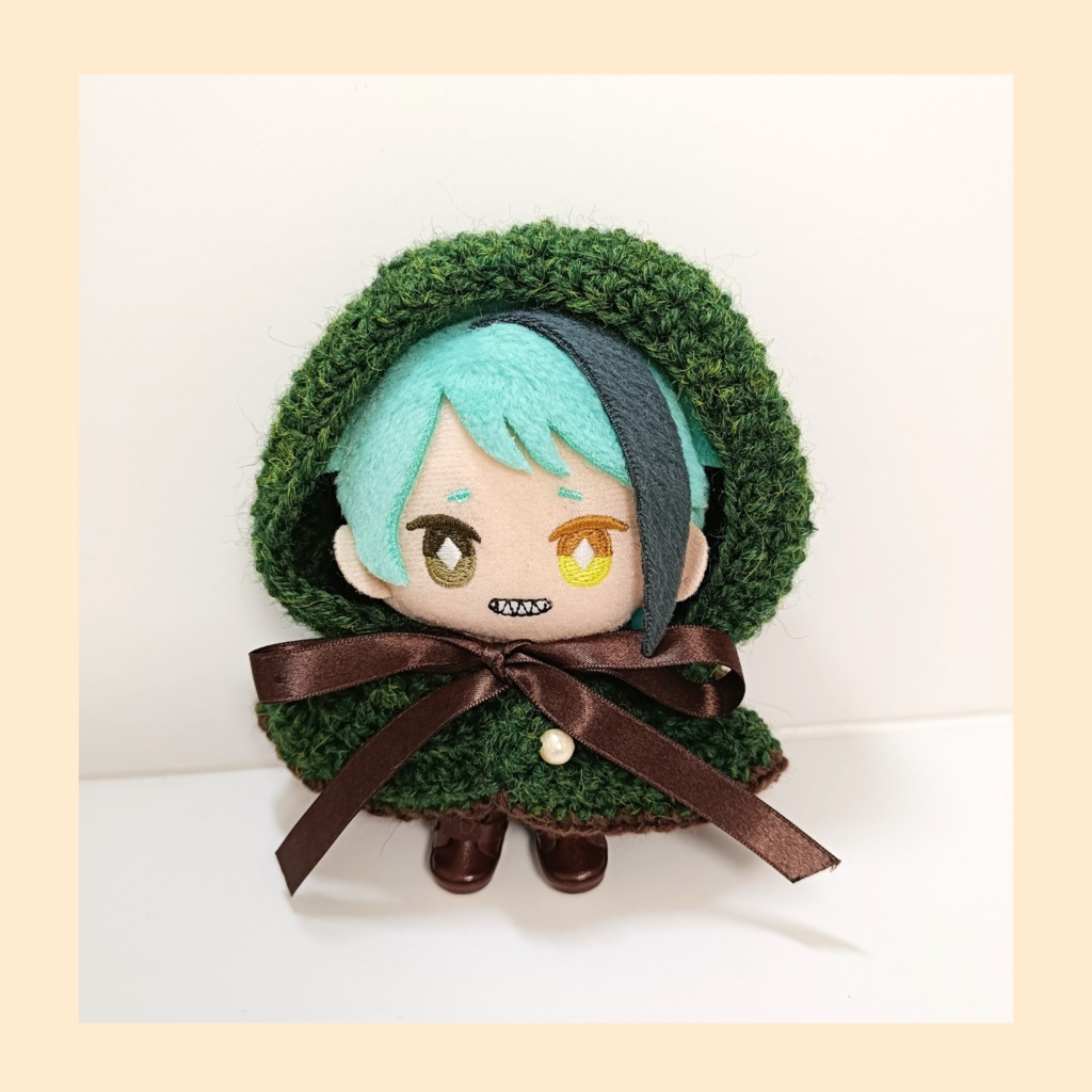 10cmぬい服 山を愛するぬいのフードケープver.2