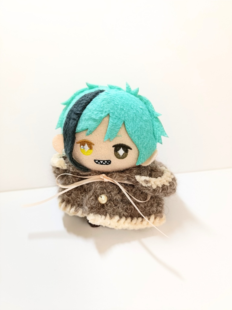 10cmぬい服 モヘアフードケープ