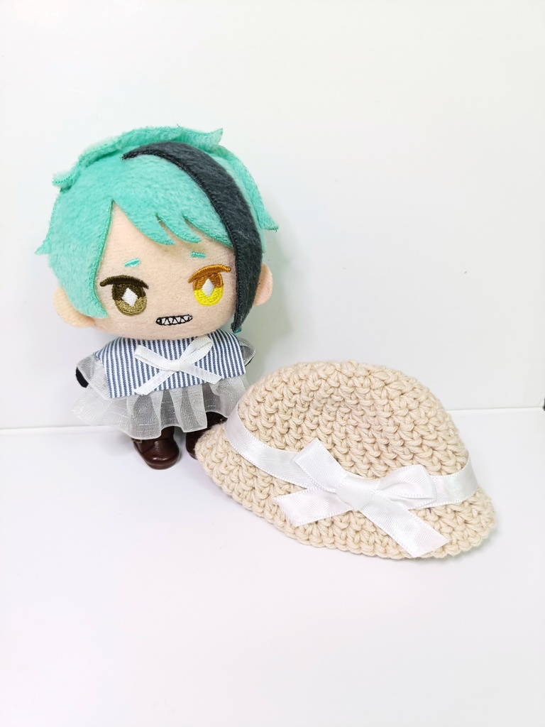 ぬい服10cm ひらひらストライプセット(ハット&フリルブラウス)