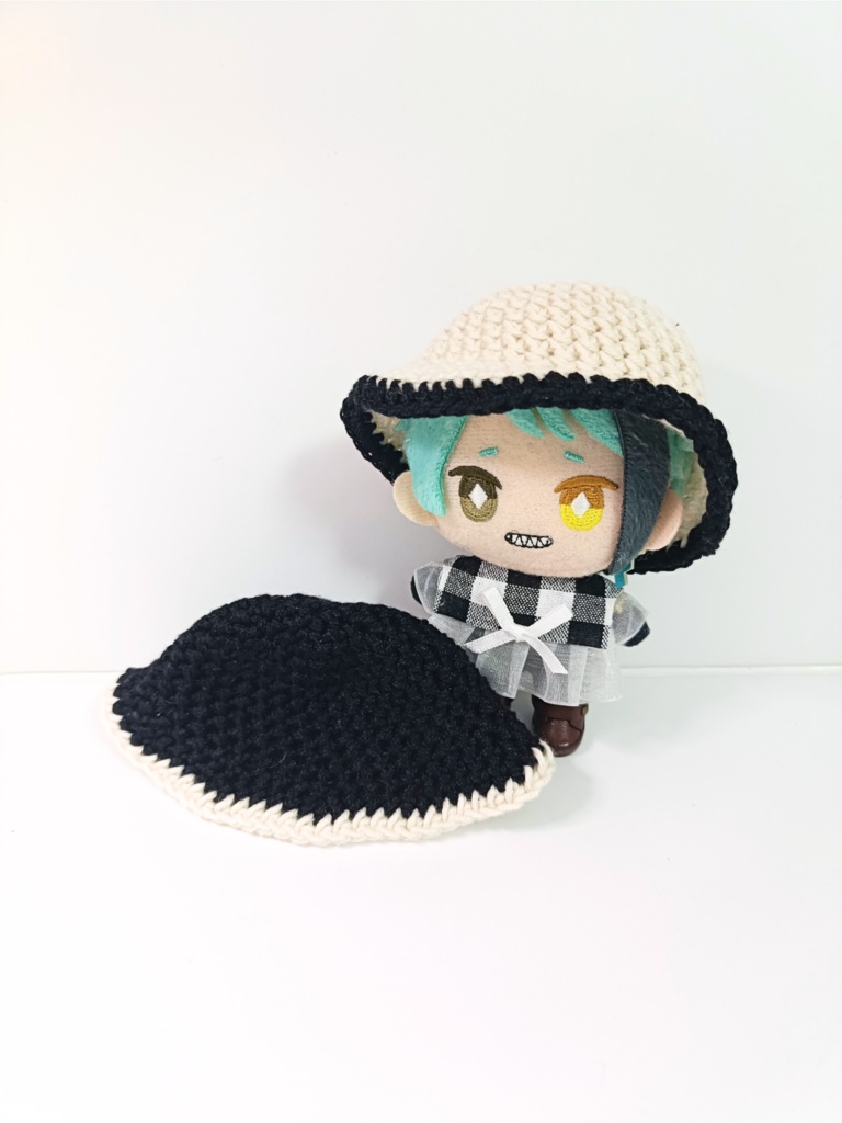 ぬい服10cm ギンガムフリルブラウスセット(ハット&フリルブラウス)