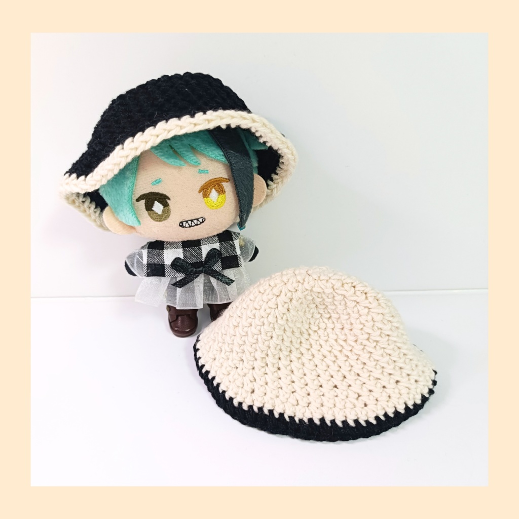 ぬい服10cm ギンガムフリルブラウスセット(ハット&フリルブラウス)