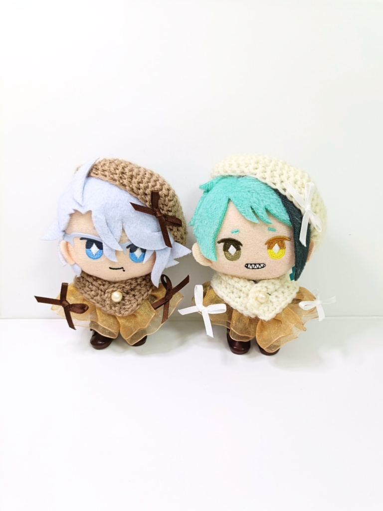 10cmぬい服 ゴールドフリルケープ&ベレーセット