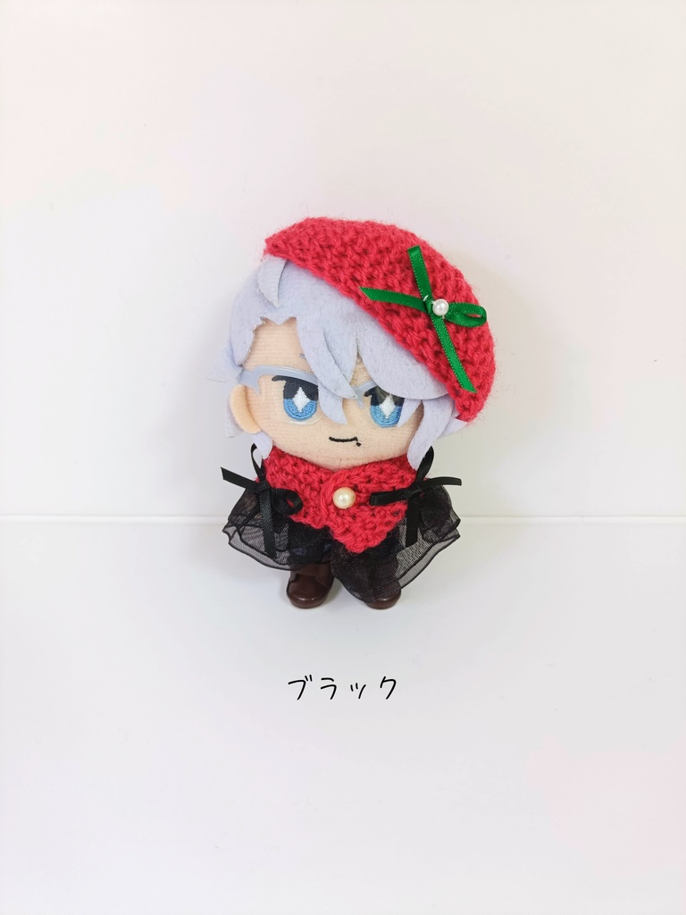 10cmぬい服 ストロベリーケープ&ベレーセットー濃いイチゴ色々ー