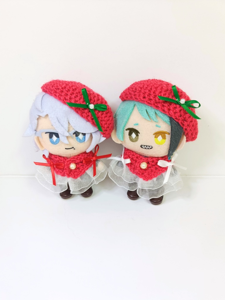 10cmぬい服 ストロベリーケープ&ベレーセットー濃いイチゴ色々ー