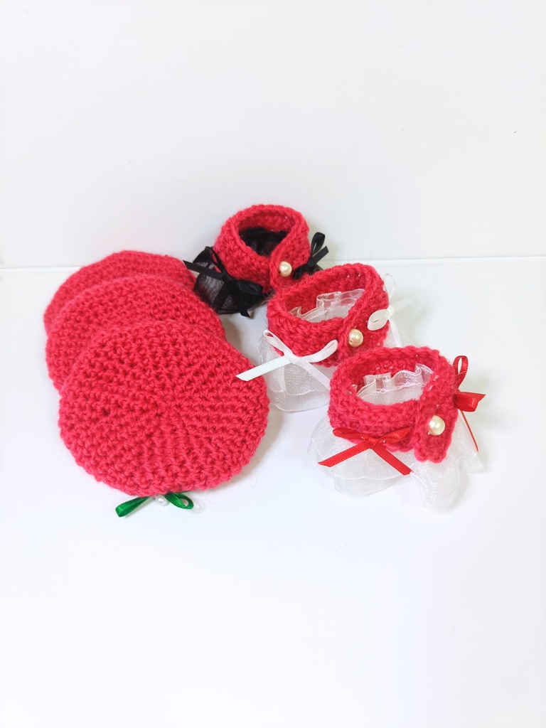 10cmぬい服 ストロベリーケープ&ベレーセットー濃いイチゴ色々ー