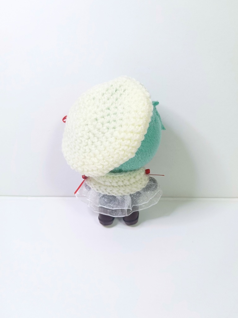 10cmぬい服 紅白!大きめ鈴ケープ&ベレーセット