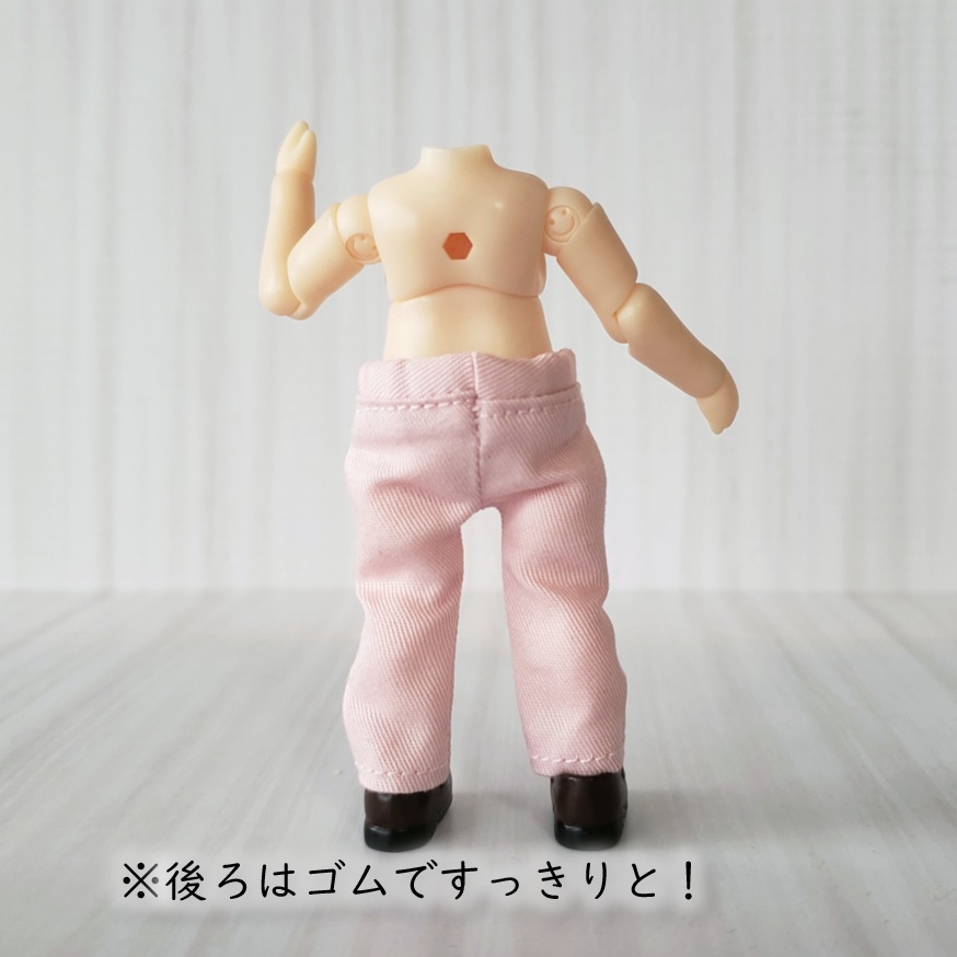 カラーコーデを楽しみたい✨アーミーカラーのストレートパンツ(ねんどーる着用可)
