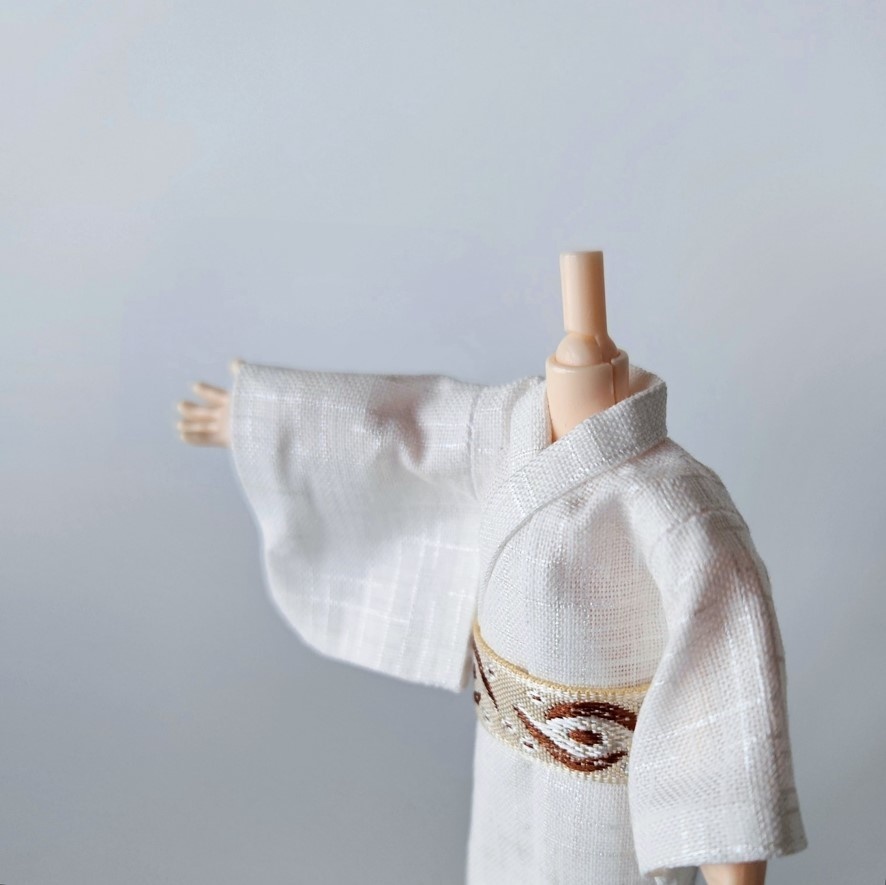 オビツ11着用可👘パールの白い浴衣🌼第3弾『格子』×龍眼/鹿の子の帯