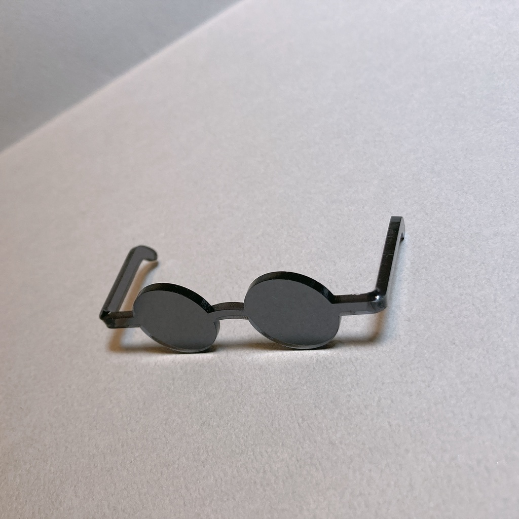 ふちなしラウンドサングラス-10cmぬい-