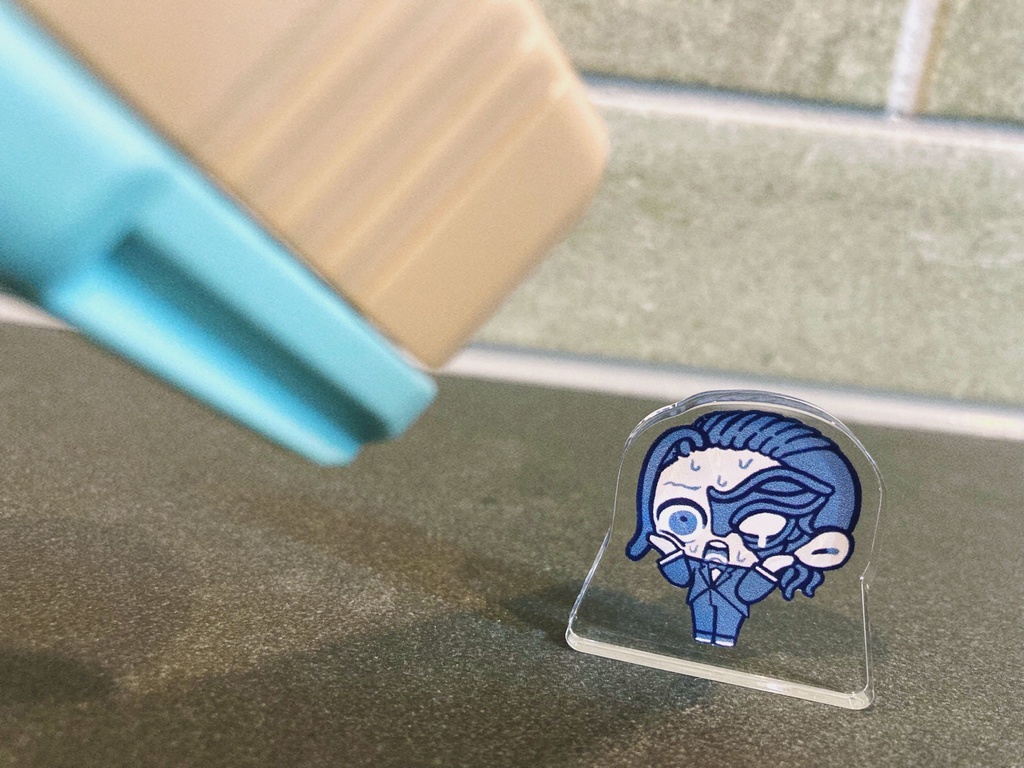 自立ミニアクリルスタンド