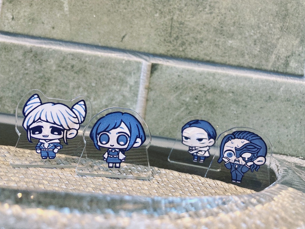 自立ミニアクリルスタンド