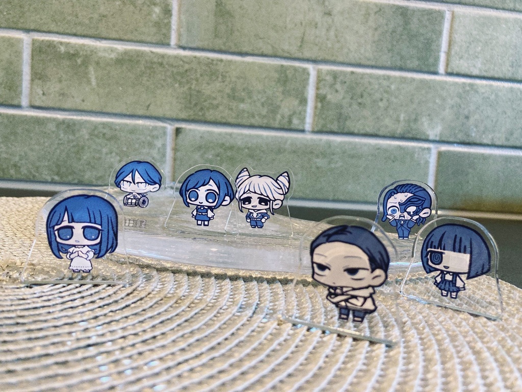 自立ミニアクリルスタンド