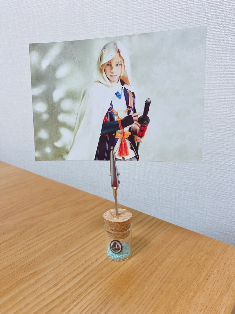 刀剣乱舞イメージ 紋チャームのメモスタンド♪