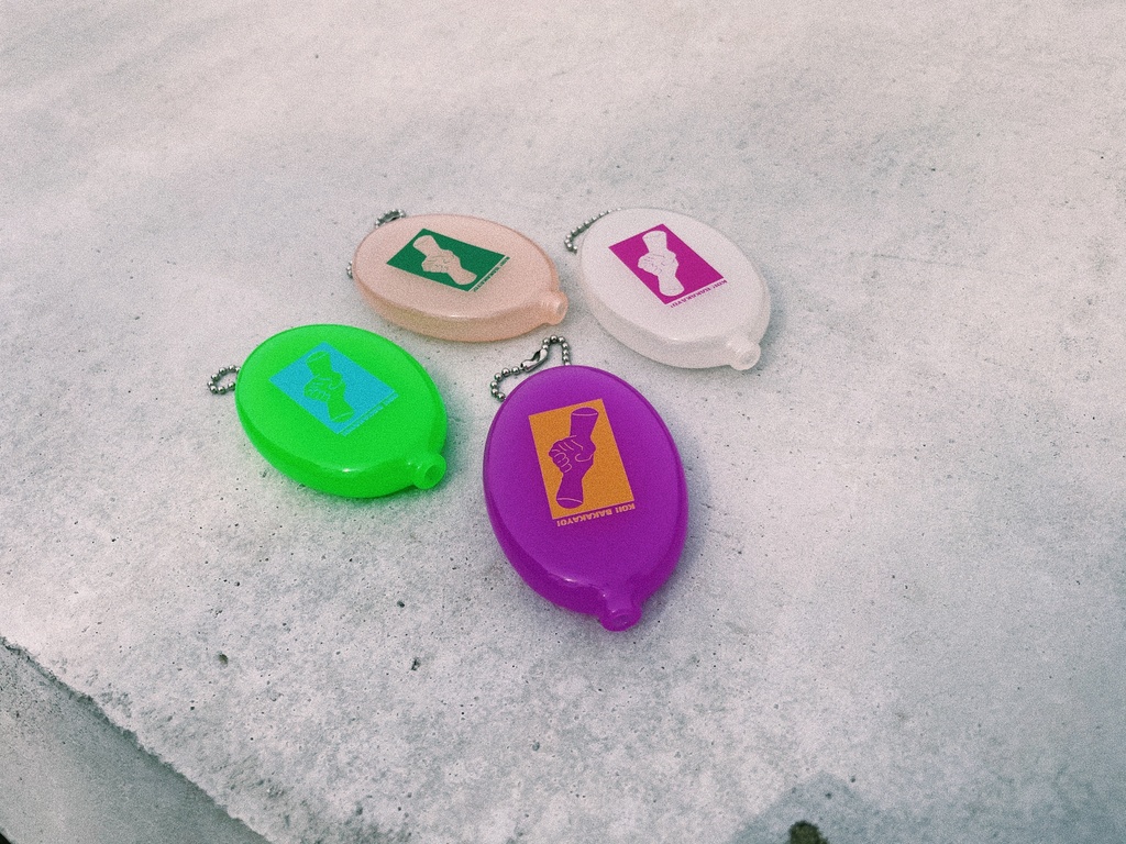 コインケース 来いバカ柄