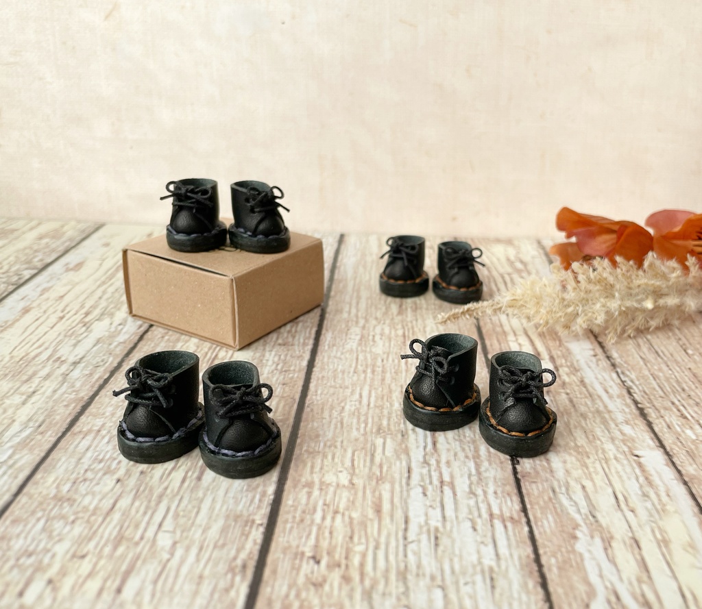 【カラーステッチ】レースアップブーツ