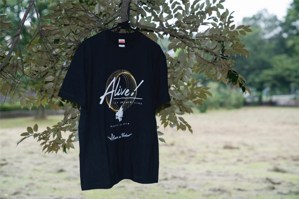 1st ワンマンライブ「Alive!」Tシャツ