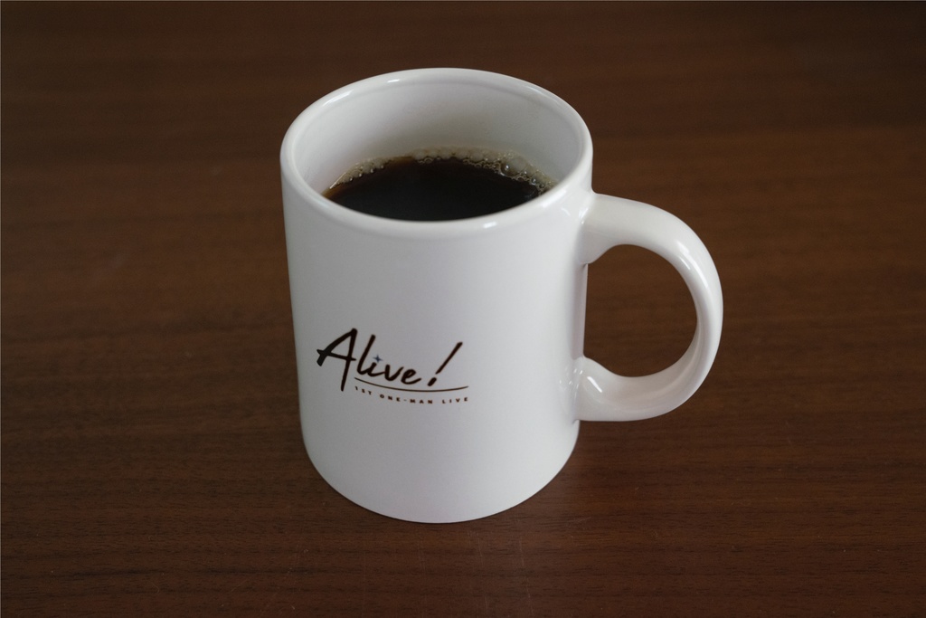 1st ワンマンライブ「Alive!」 マグカップ