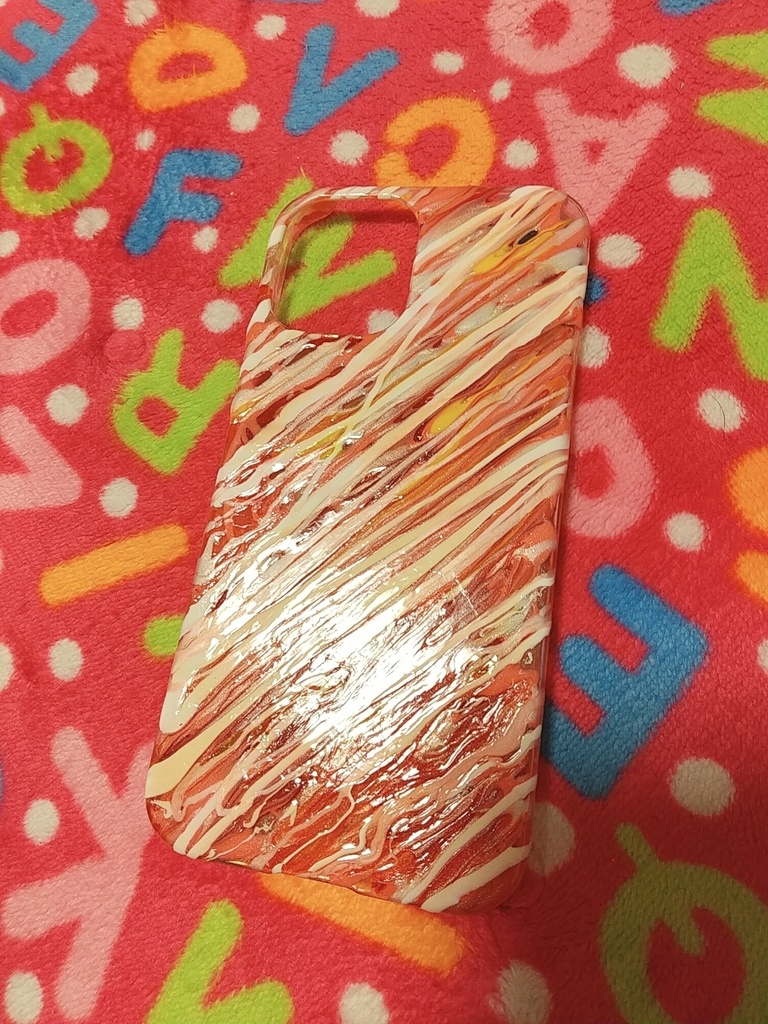 マネキュアで作ったスマホケース