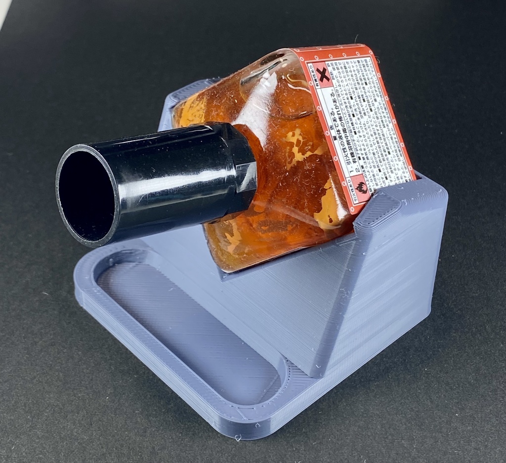 模型便利グッズ4　クレオスセメント用スタンドVer2　色：グレー