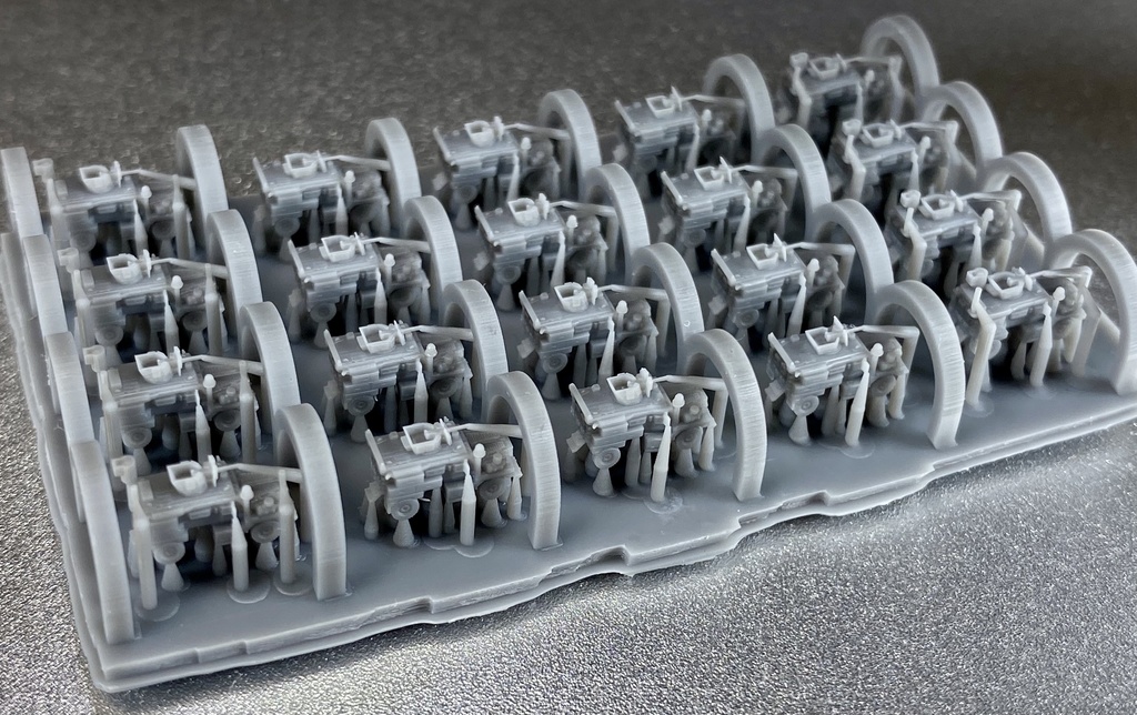 1/700 MUS SET8 現用米軍 クーガーMRAP 4X4セット