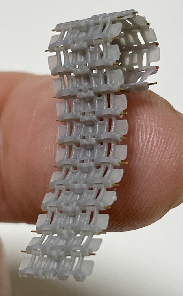 初回ロットオマケ付き 1/72 R TRUCK1 ソ連軍 KV-Ⅰ/Ⅱ 可動履帯セット