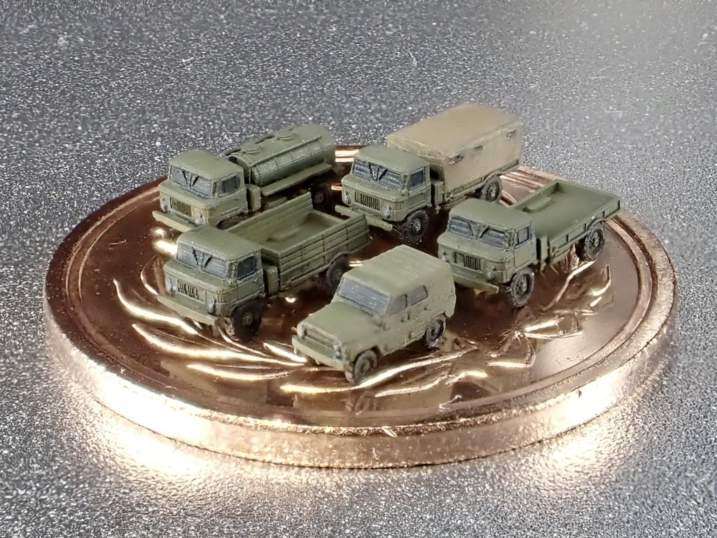 1/700 MR SET9 ロシア軍 GAZ-66 & UAZ-469セット