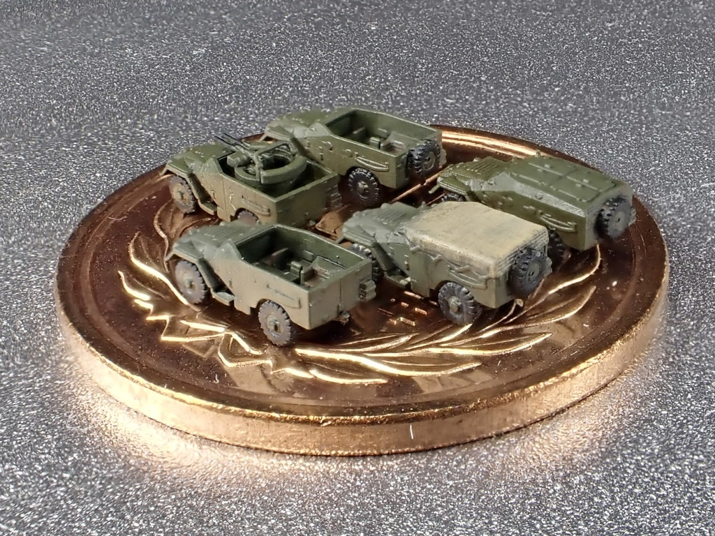 1/700 MR SET10 ロシア軍 BTR40セット