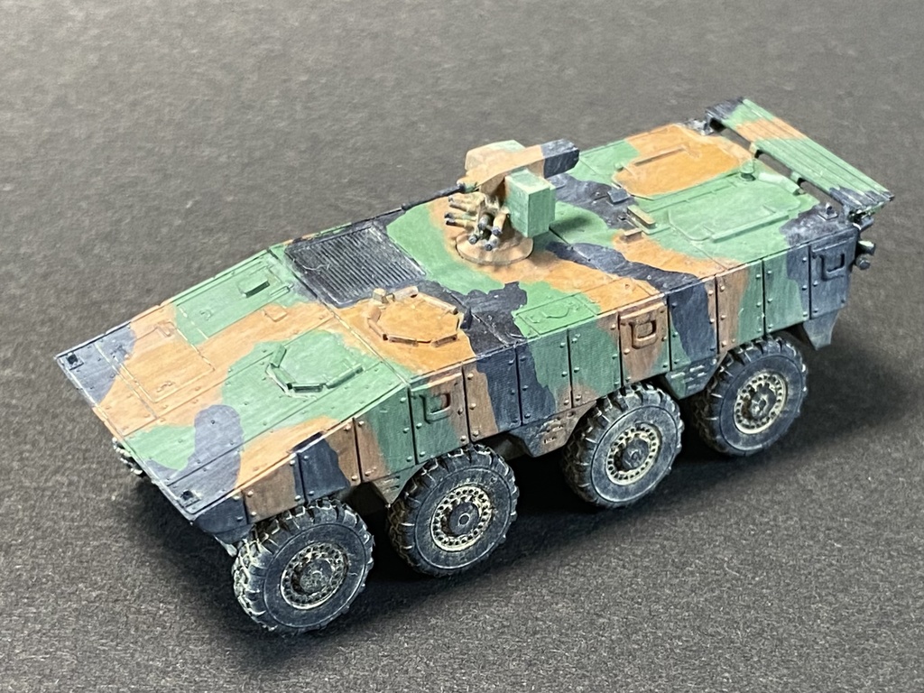 1/144 MF2 フランス軍 VPC 装輪装甲車