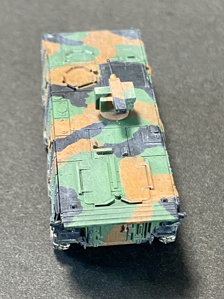 1/144 MF2 フランス軍 VPC 装輪装甲車