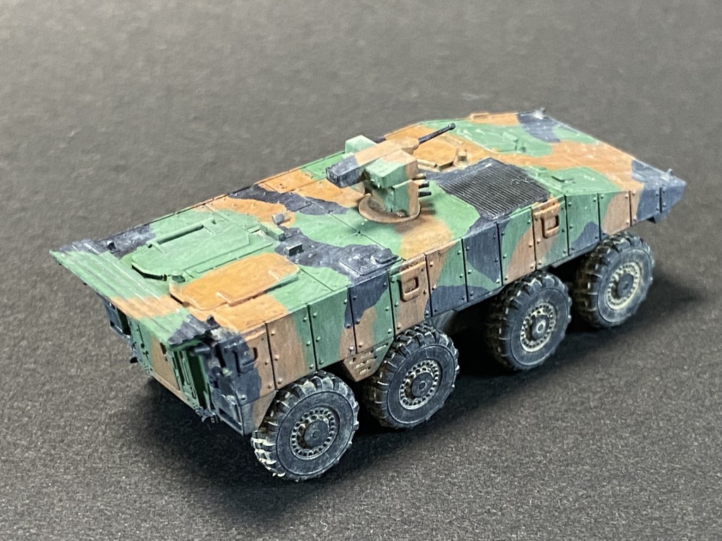 1/144 MF2 フランス軍 VPC 装輪装甲車