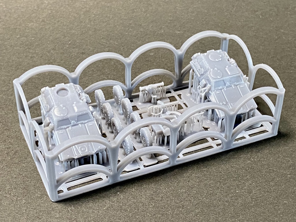 1/144 MF4 フランス軍 VBL 装甲車