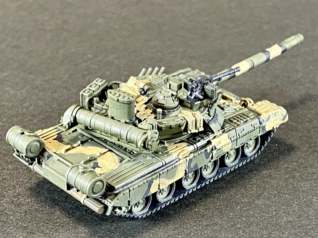 1/144 MR2 144 現用ロシア軍 T-80U
