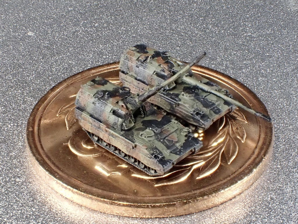1/700 MG SET 6 現用ドイツ軍 PzH2000自走砲 セット