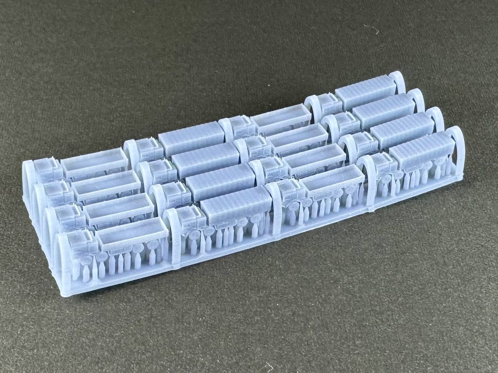 1/700 MG SET 7 現用ドイツ軍 HX77 8x8 Truck セット