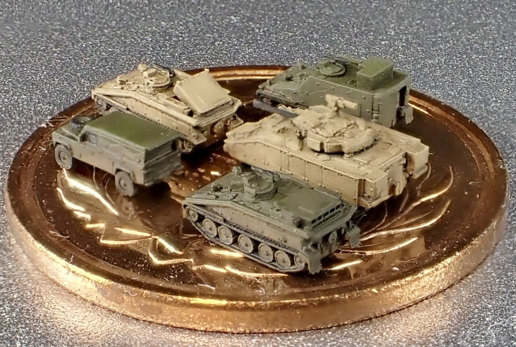 1/700 MUK SET4 現用英軍 戦闘車両セット