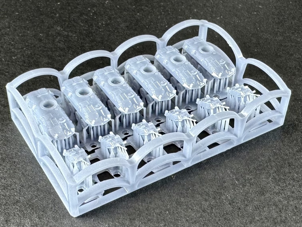 1/350 MUS1 350 LAV-25