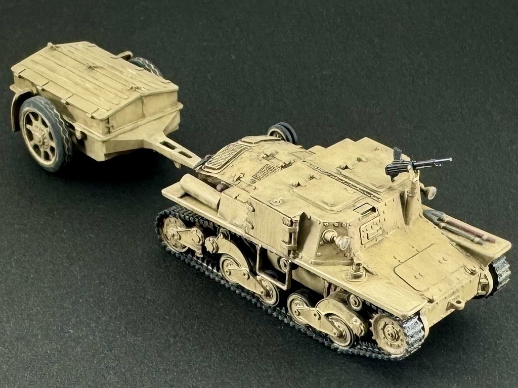 1/72 ITA3 72 イタリア軍 L6/40 Porta Munizioni