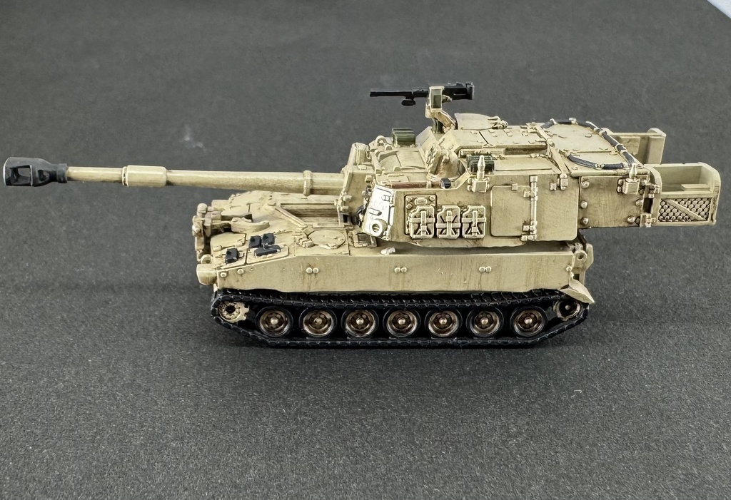 1/144 MUS7 144 現用米軍 M109A6パラディン