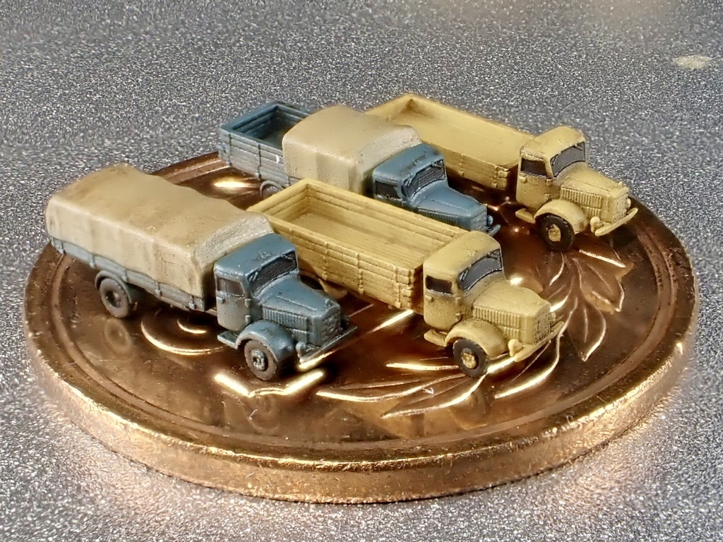 1/700 GSET41 ドイツ軍 L4500トラック前期型 セット
