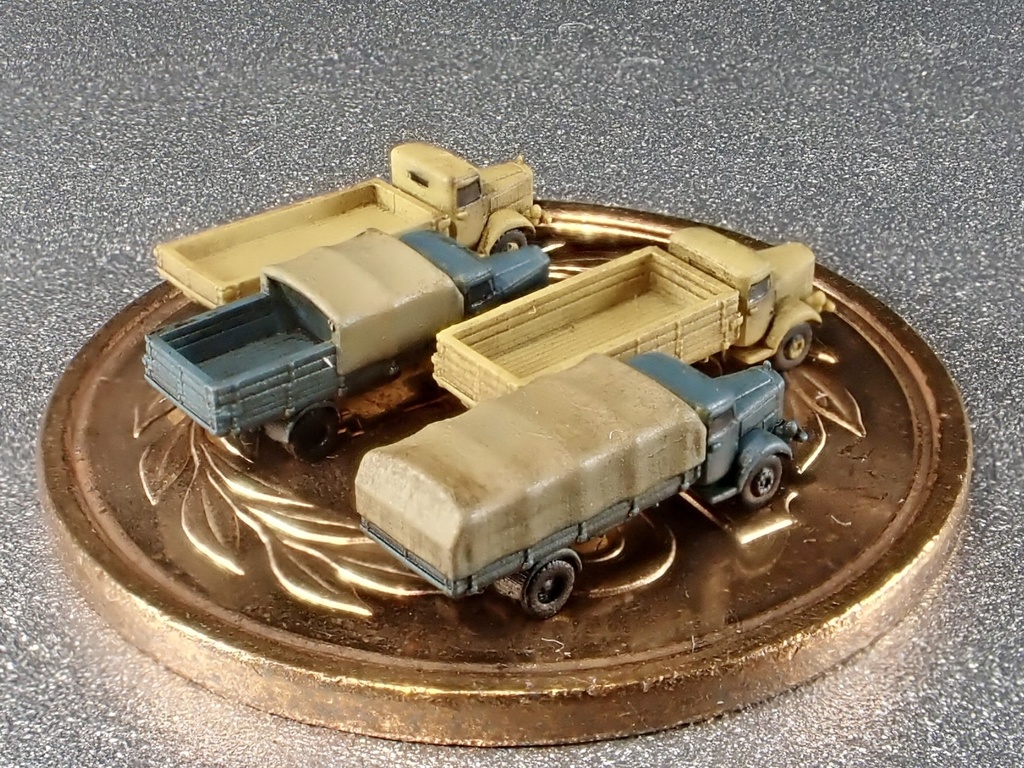 1/700 GSET41 ドイツ軍 L4500トラック前期型 セット