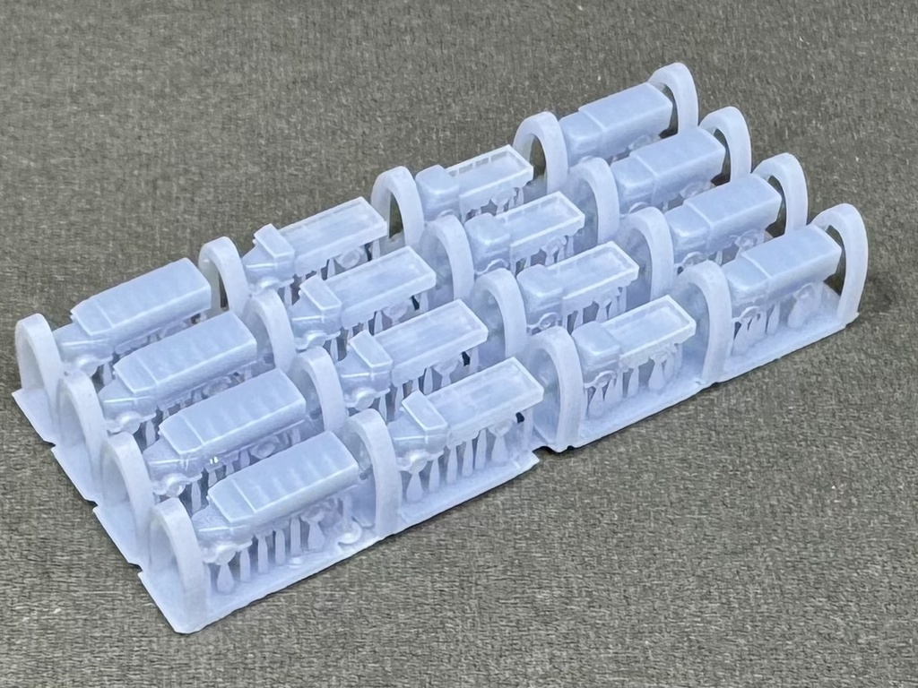 1/700 I SET4 イタリア軍 3RO&626nim トラックセット①