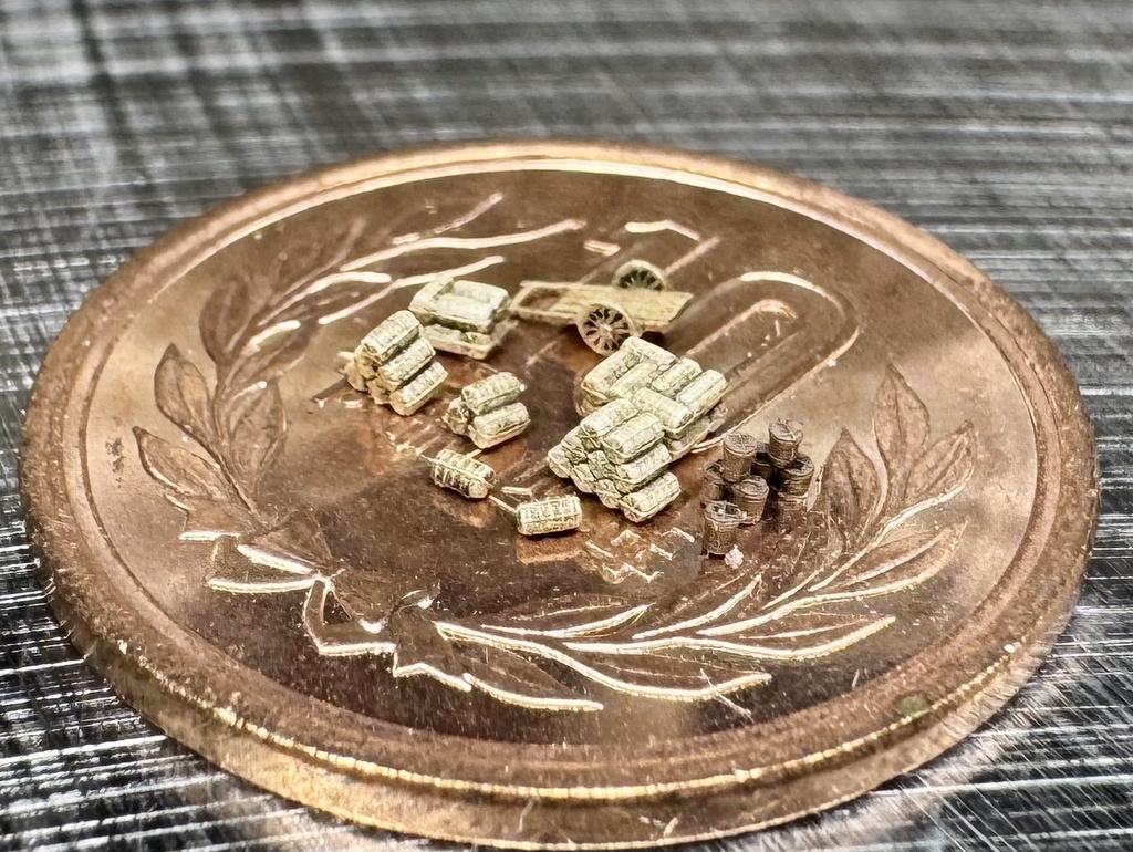 1/700 M18 米俵、味噌樽、大八車セット