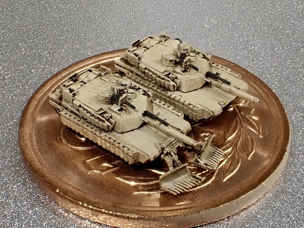 1/700 MUS42 現用米軍 M1A2 TUSK2 & MINE PLOWセット