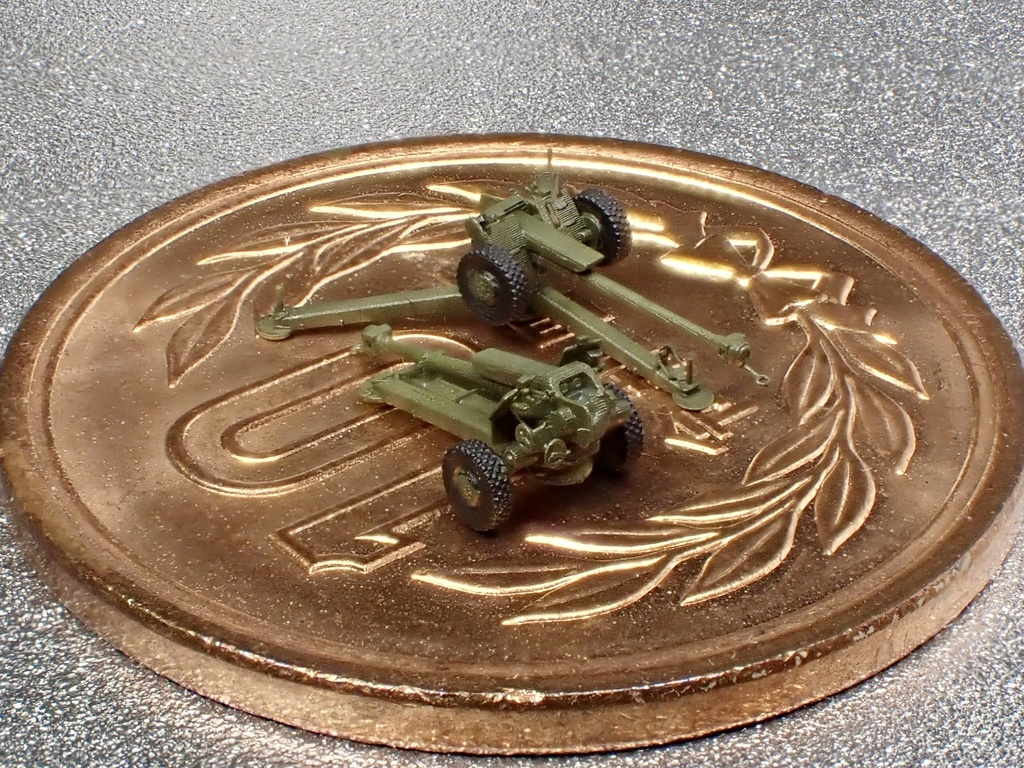 1/700 MR21 現用ロシア軍 D30 122mm榴弾砲セット