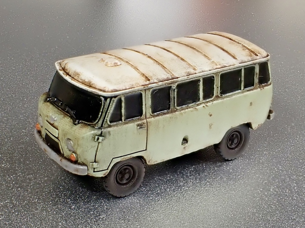1/144　MR5 144 現用ロシア軍　UAZ-452
