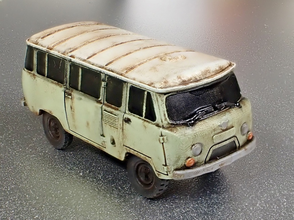 1/144 MR5 144 現用ロシア軍 UAZ-452