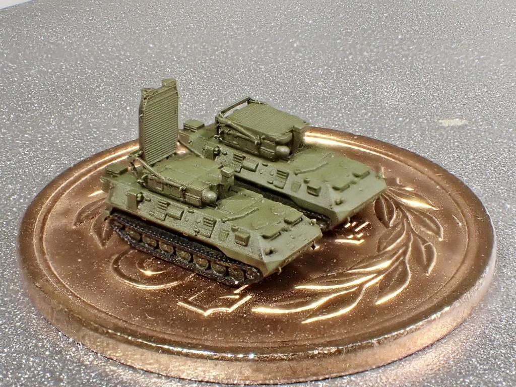1/700 MR22 現用ロシア軍 対砲兵レーダー Zoopark-1