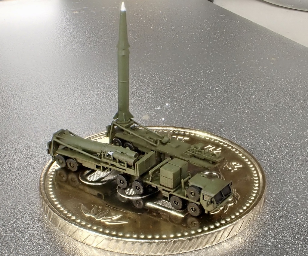 1/700 MUS45 現用米軍 M983トラクター&パーシングⅡセット