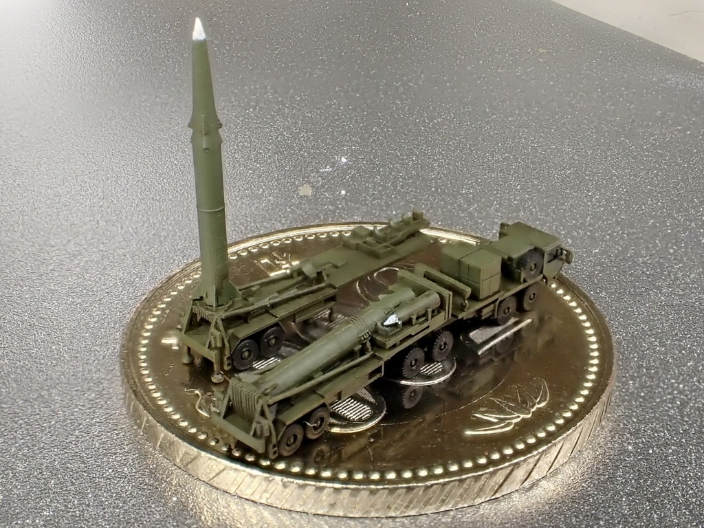 1/700 MUS45 現用米軍 M983トラクター&パーシングⅡセット